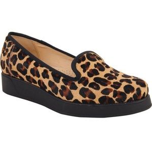 UKIES calf hair platform comfort loafers leopard print women’s Size 6 1/2